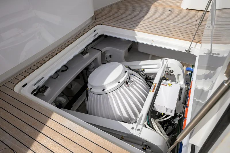 Kemosabe Yacht Photos Pics Viking 80 KEMOSABE - Seakeeper