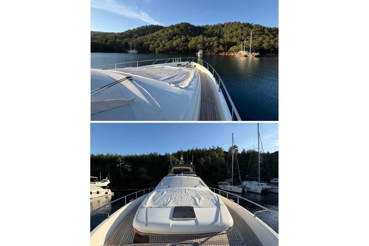 2008 Ferretti Yachts 83 