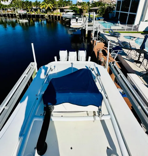 Litigator Yacht Photos Pics 