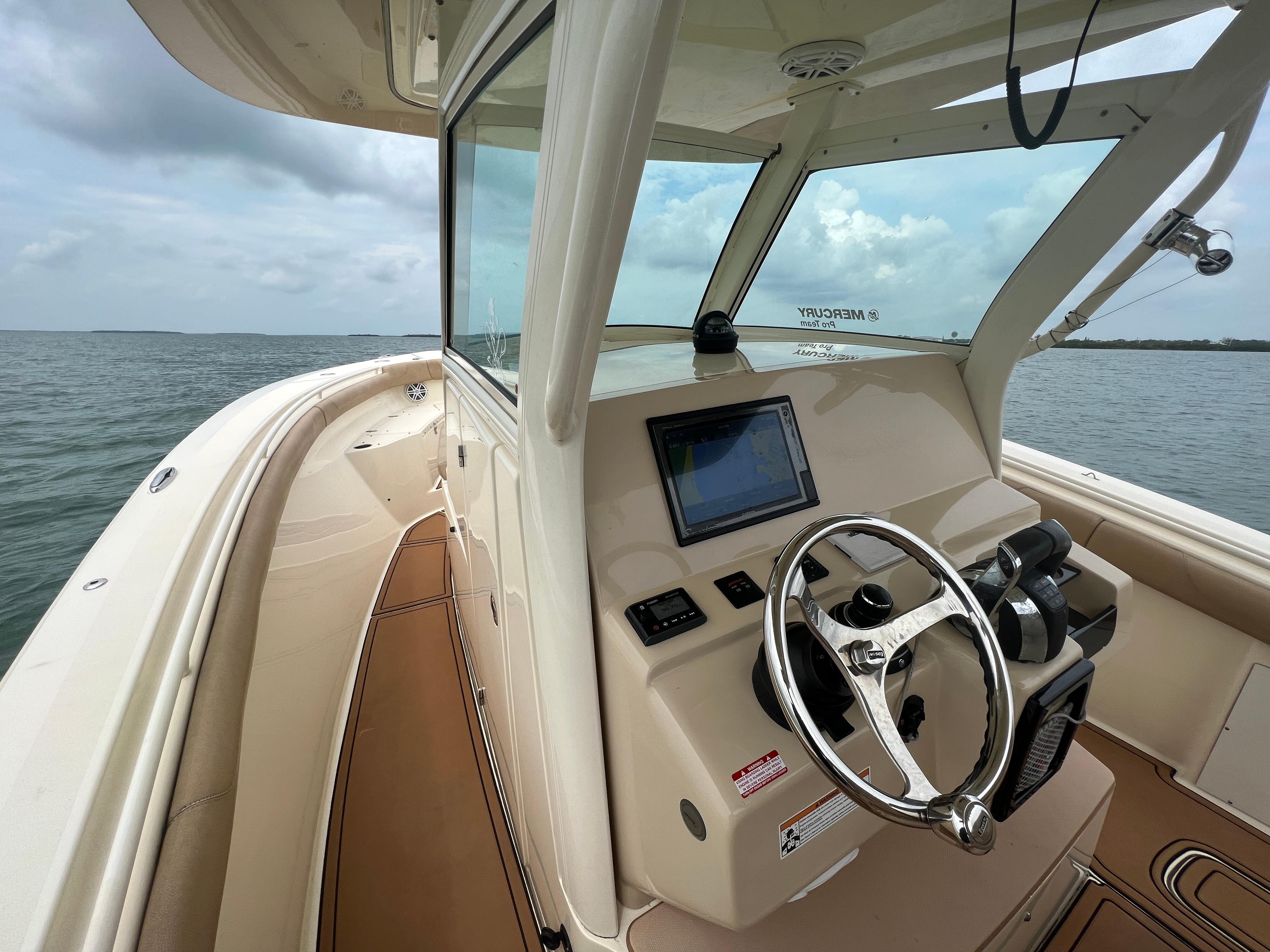 2017 Scout 300 Lxf Sport Fishing for sale YachtWorld
