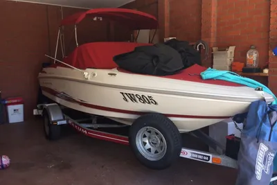 2005 Maxum Bowrider 1800 MX