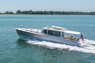 Yacht