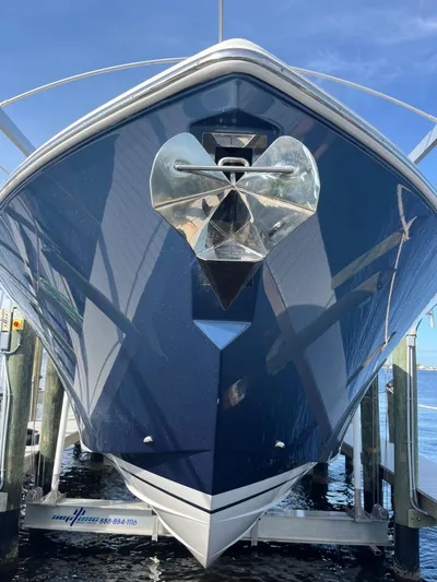  Yacht Photos Pics 2023-TIARA-YACHTS-43-LS