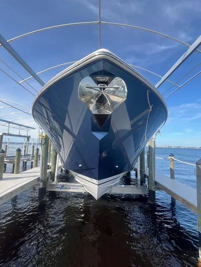  Yacht Photos Pics 2023-TIARA-YACHTS-43-LS