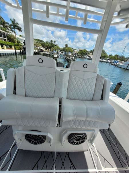 2023 Fountain 38 CC