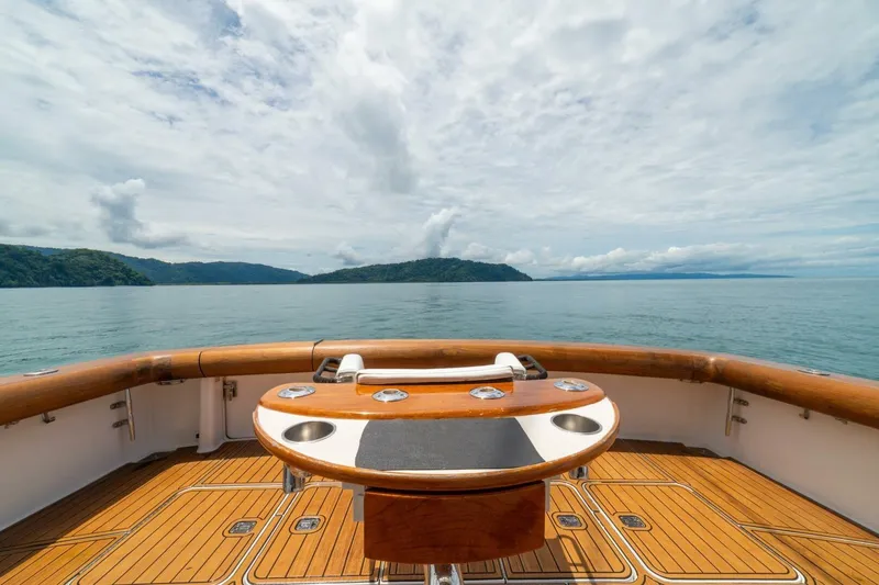 Mariah Jean Yacht Photos Pics 2004 Viking 61c yacht deck with ocean view and wooden finish.