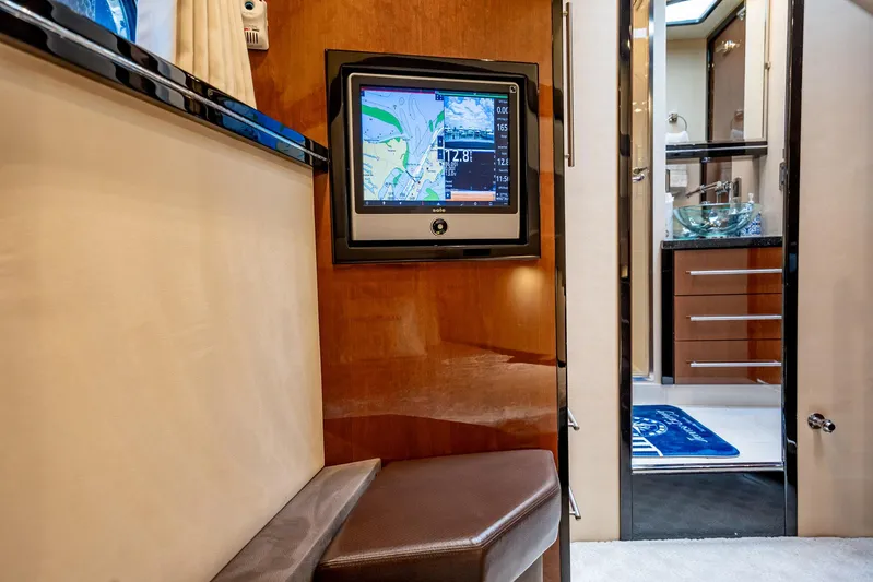 Inverse Entropy Yacht Photos Pics 