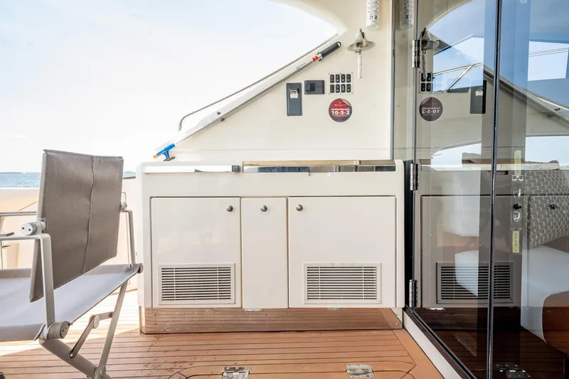 Inverse Entropy Yacht Photos Pics 