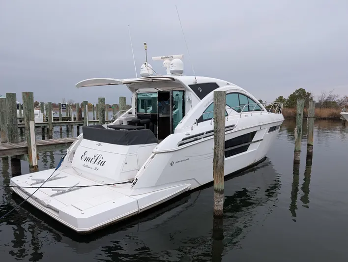 Emilia Yacht Photos Pics 