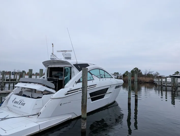 Emilia Yacht Photos Pics 