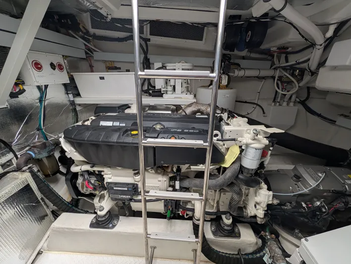 Emilia Yacht Photos Pics 