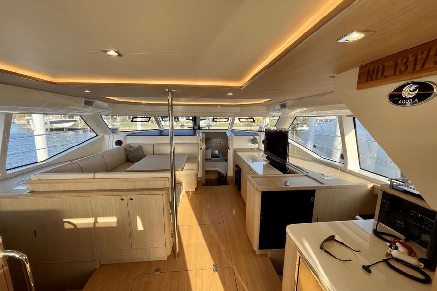 2021 Aquila 44