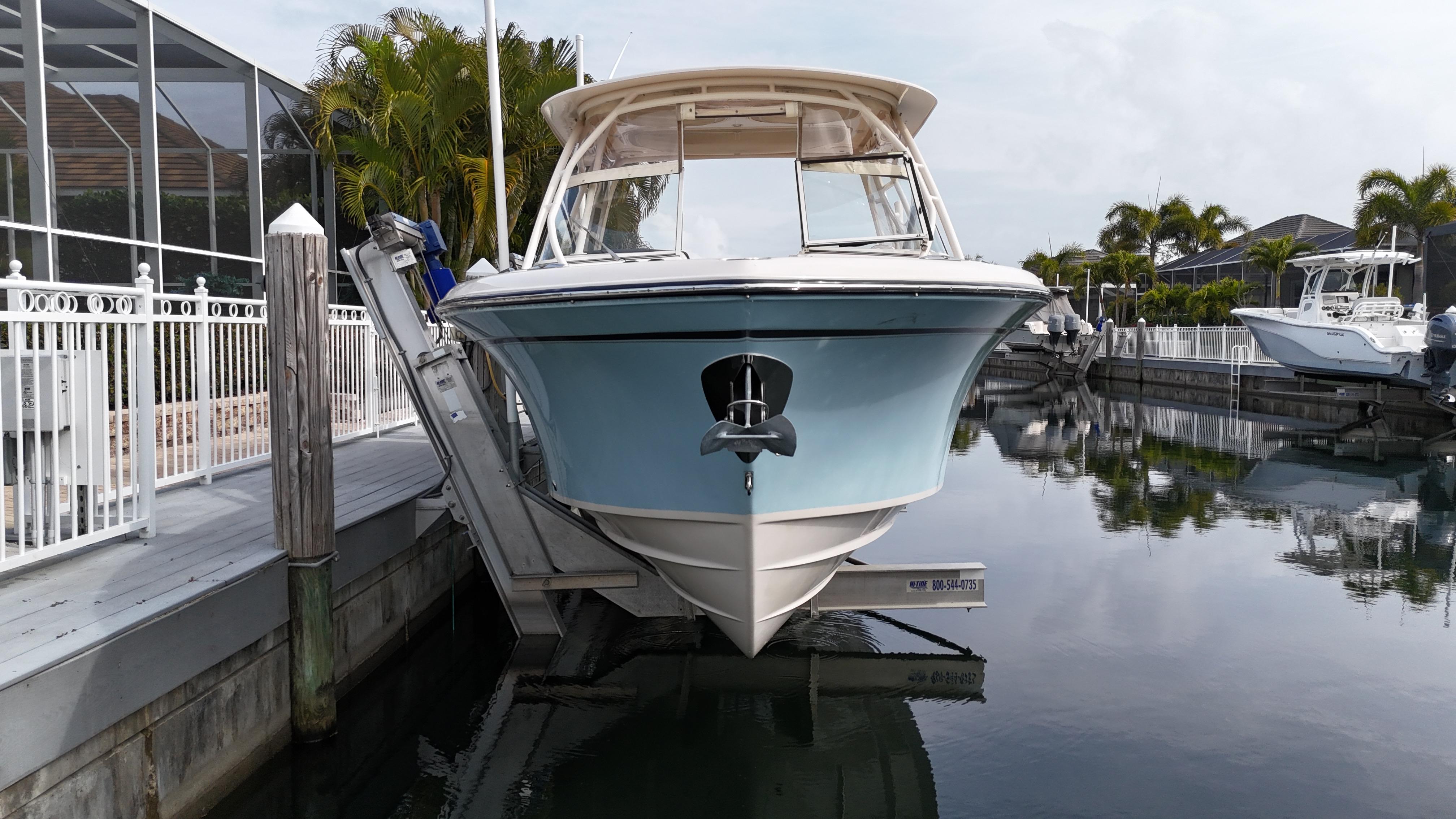 2018 Grady-White Freedom 285 CLEAN CLEAN CLEAN Dual Console for sale -  YachtWorld