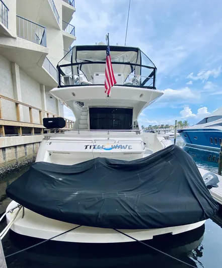 Title Wave Yacht Photos Pics 