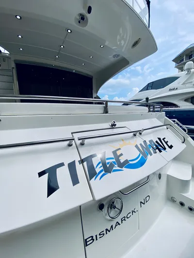 Title Wave Yacht Photos Pics 