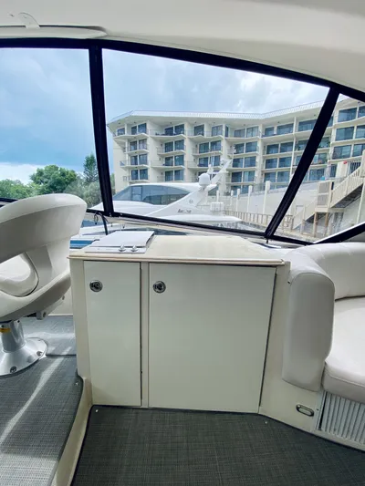 Title Wave Yacht Photos Pics 