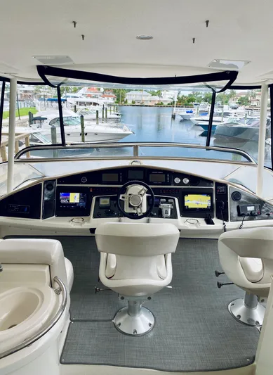 Title Wave Yacht Photos Pics 