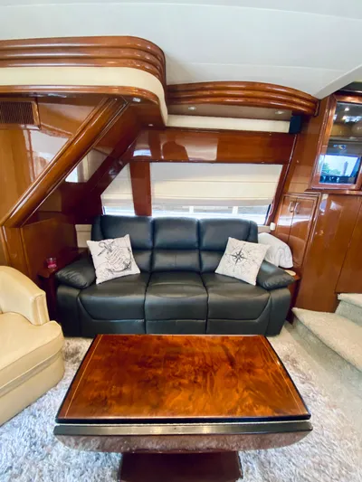 Title Wave Yacht Photos Pics 