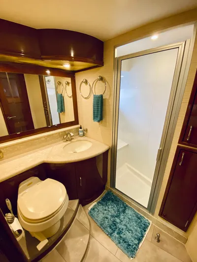 Title Wave Yacht Photos Pics 