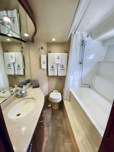 Title Wave Yacht Photos Pics 