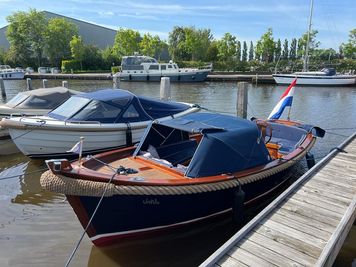 2005 Custom Marco Polo Spiegelsloep 640