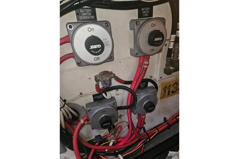 Long Time Comin' Yacht Photos Pics Battery switches and wiring in a 2000 Cruisers Yachts 4450 Express Motoryacht.