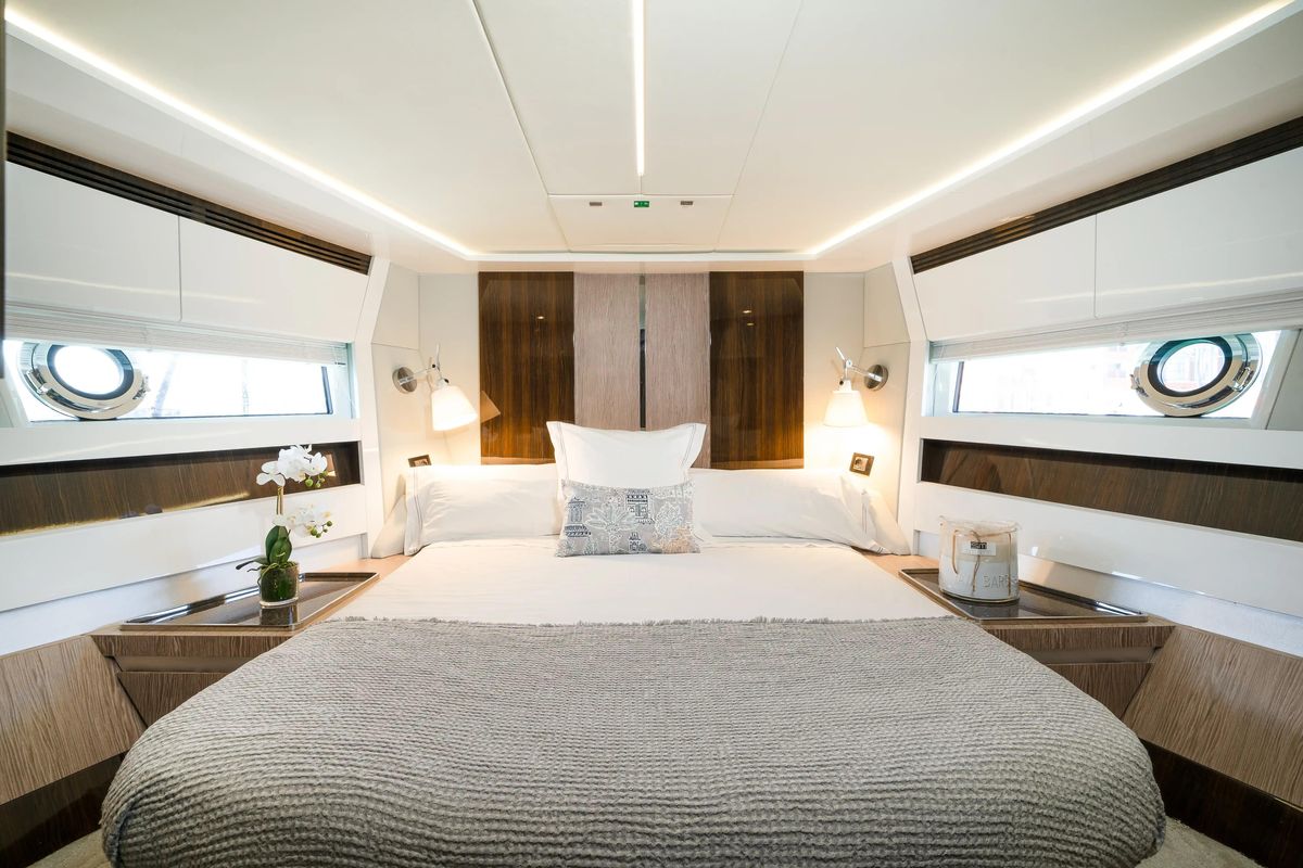 2019 Azimut 71 