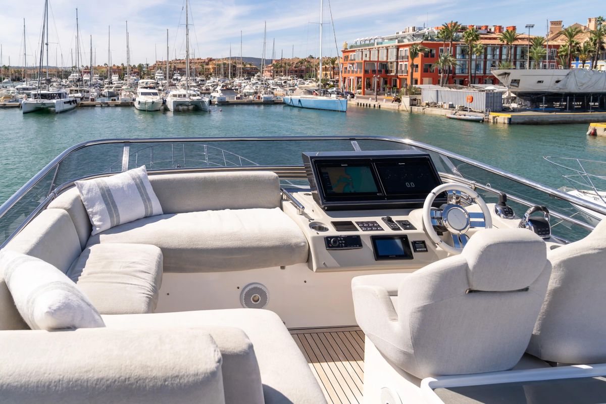 2019 Azimut 71 