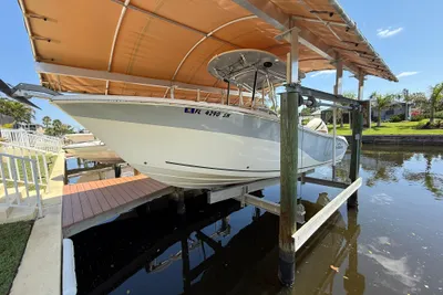 Sea Chaser 24 HFC