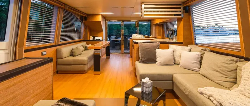 Manila Yacht Photos Pics Main Salon