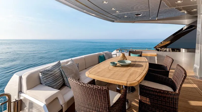 Manila Yacht Photos Pics Aft Deck Seating