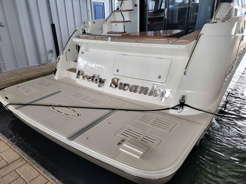 2017 Sea Ray L590 Fly