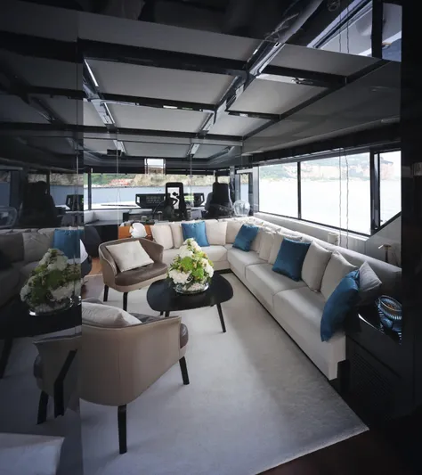 Sherpa 80 Xl Yacht Photos Pics 