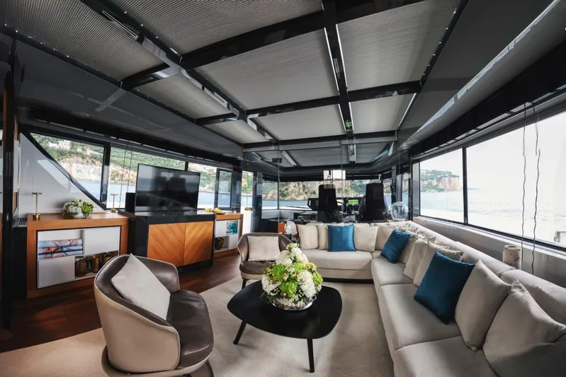 Sherpa 80 Xl Yacht Photos Pics 