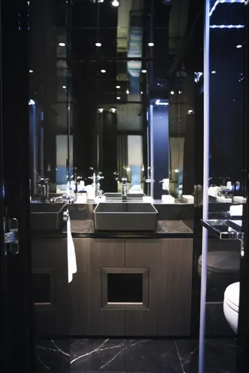 Sherpa 80 Xl Yacht Photos Pics 