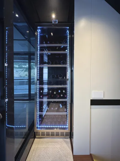 Sherpa 80 Xl Yacht Photos Pics 