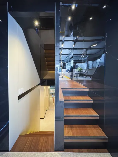 Sherpa 80 Xl Yacht Photos Pics 