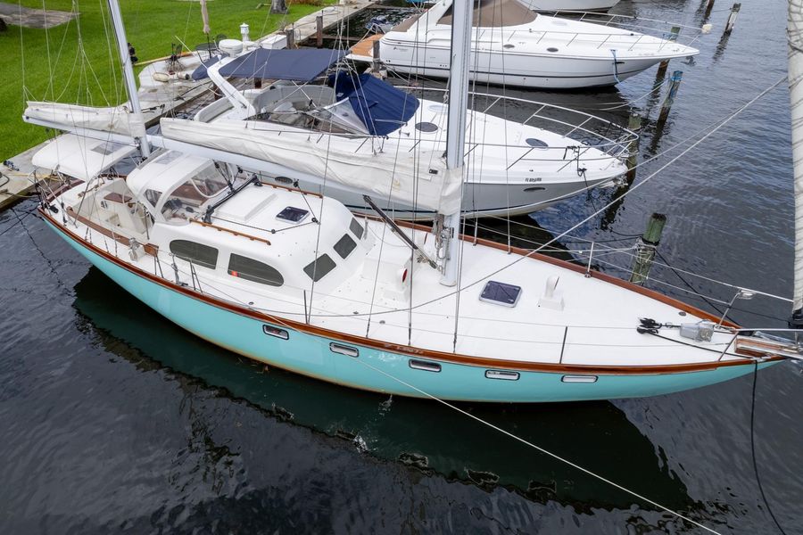 1965 Pearson Countess 44