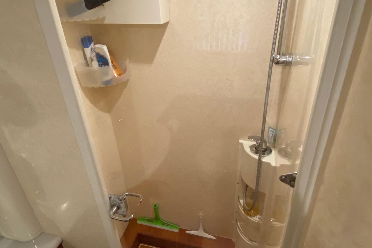 2002 Ferretti Yachts 69 