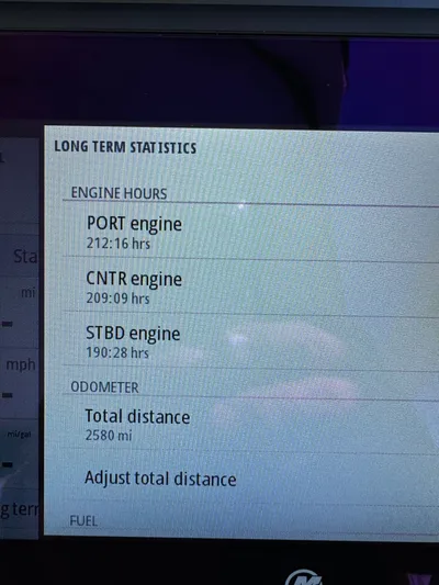 Inception Yacht Photos Pics Monterey 385 SS 2023 engine hours and odometer display.