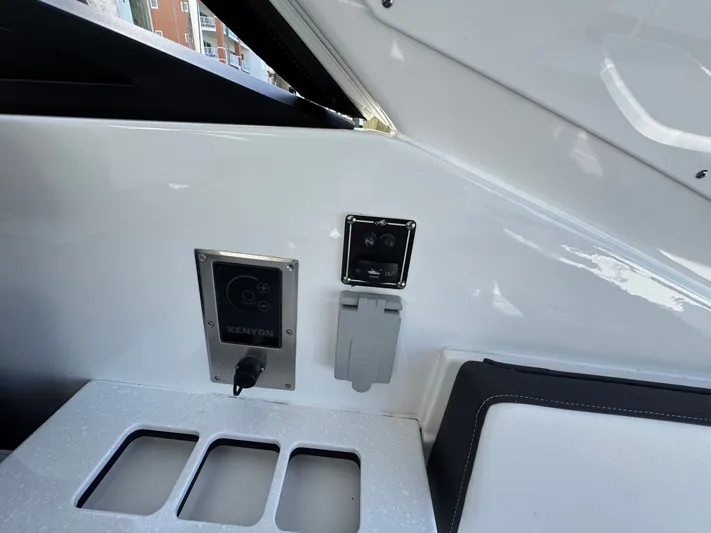 Inception Yacht Photos Pics 