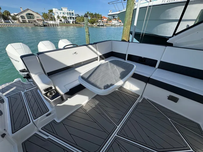 Inception Yacht Photos Pics 