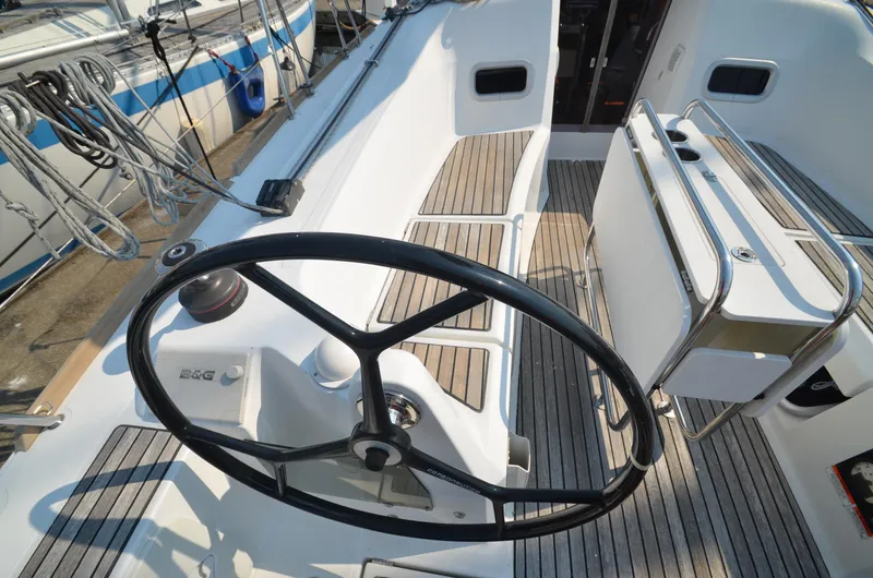 Swift Yacht Photos Pics 