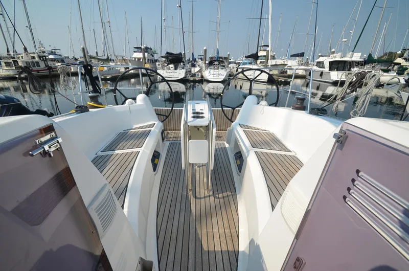 Swift Yacht Photos Pics 