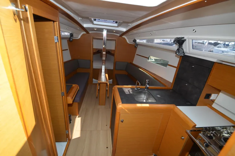 Swift Yacht Photos Pics 