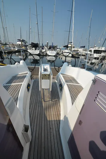 Swift Yacht Photos Pics 