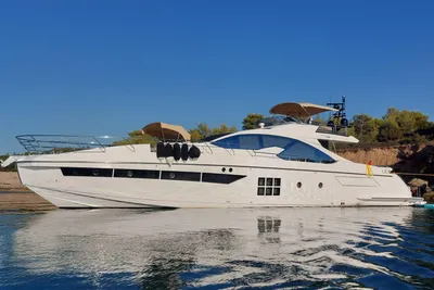 2015 Azimut 77S