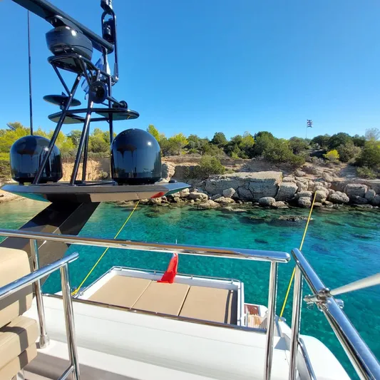 Bella Mia Yacht Photos Pics 2015 Azimut 77 S