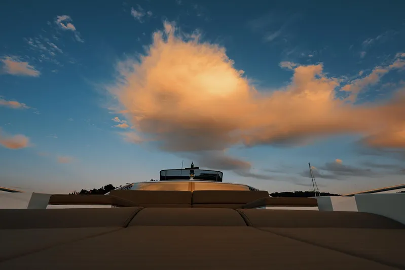 Bella Mia Yacht Photos Pics 2015 Azimut 77 S