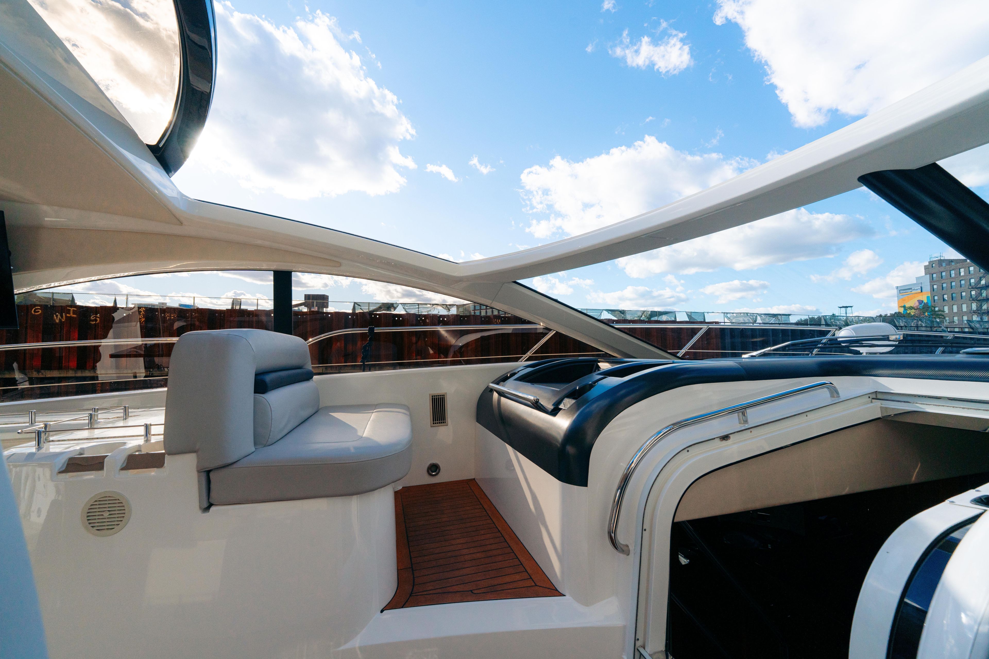 2014 Sunseeker 64